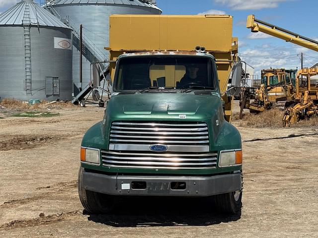 Image of Ford LTL9000 equipment image 1