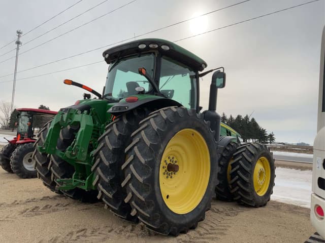 Image of John Deere 8310R equipment image 4