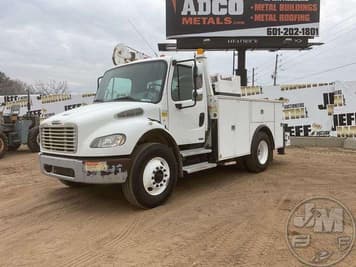 Main image Freightliner M2106
