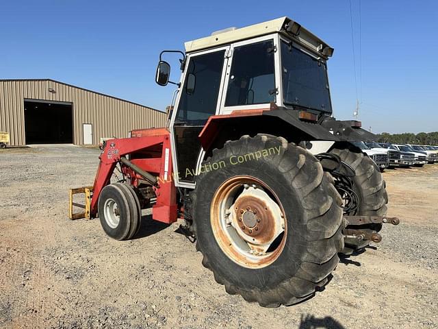 Image of Massey Ferguson 383 equipment image 2