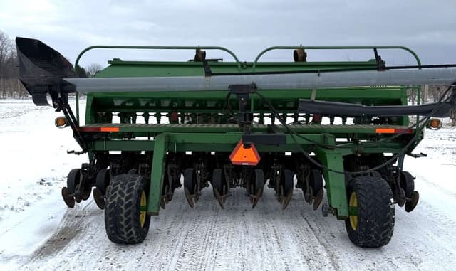 Image of John Deere 1560 equipment image 3