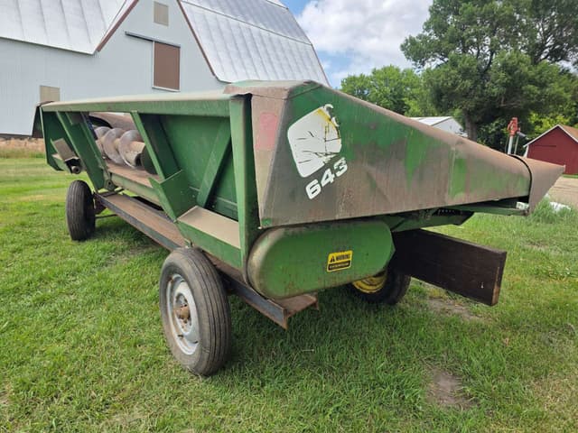 Image of John Deere 643 equipment image 3