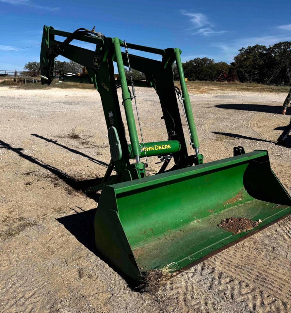 Image of John Deere H360 Primary image