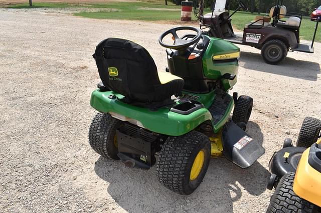 Image of John Deere X300 equipment image 3