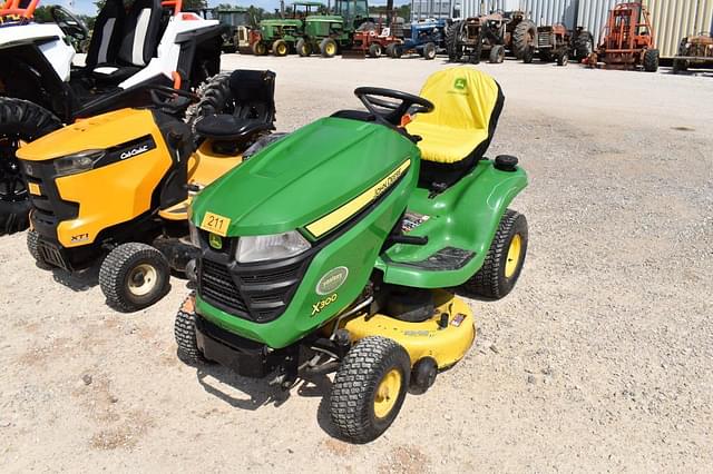 Image of John Deere X300 equipment image 1