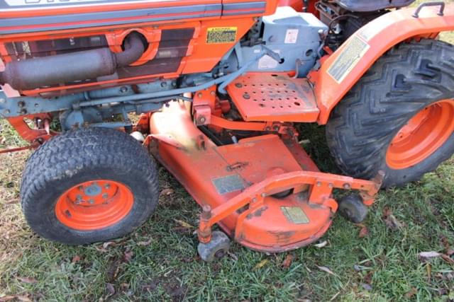 Image of Kubota B1550 equipment image 3