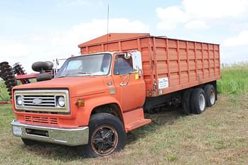 1976 Chevrolet C65 Equipment Image0