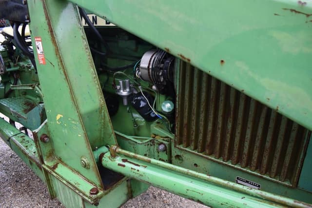 Image of John Deere 2440 equipment image 3