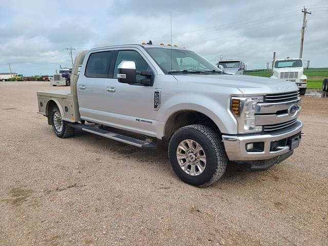 Image of Ford F-250 equipment image 1