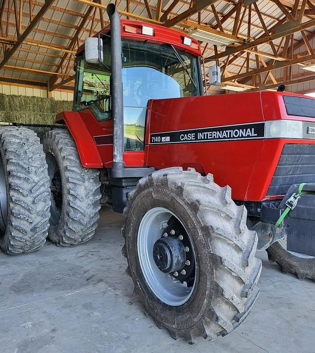 Image of Case IH 7140 equipment image 1