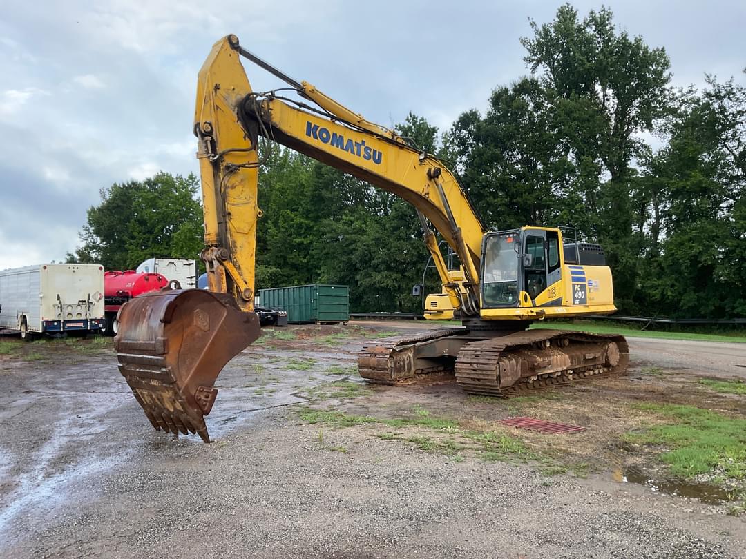 Image of Komatsu PC490LC-10 Image 0