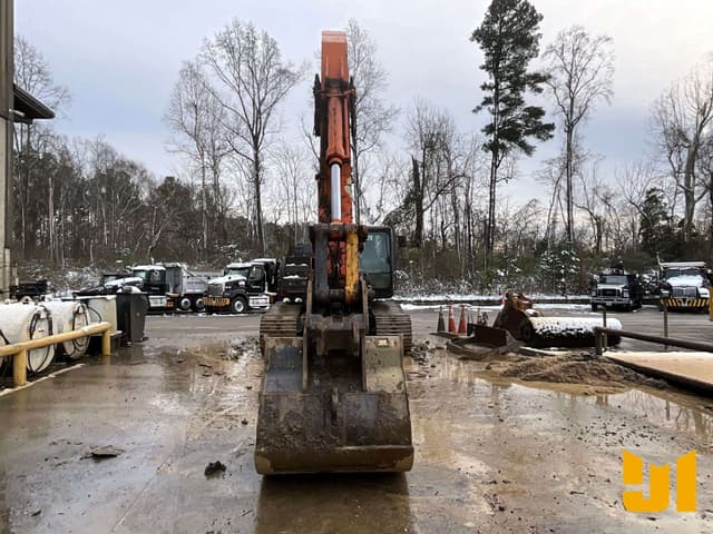 Image of Hitachi ZX300LC-6N equipment image 1