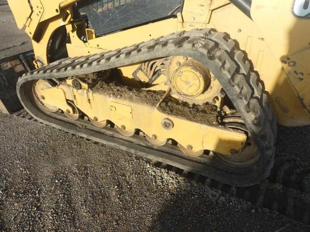 Image of Caterpillar 299D3XE equipment image 4