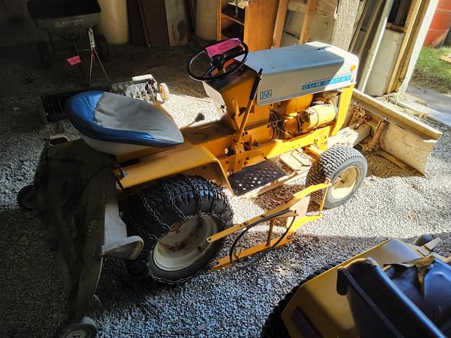 Image of Cub Cadet 122 equipment image 3