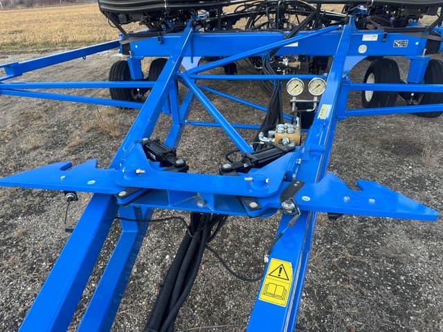 Image of New Holland P2075 equipment image 2