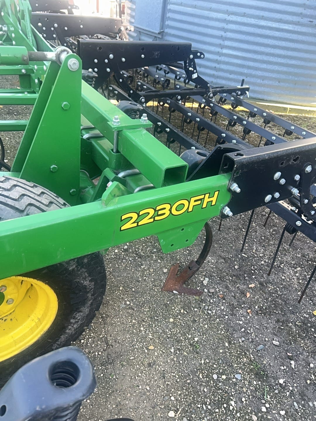 2024 John Deere 2230FH Equipment Image0