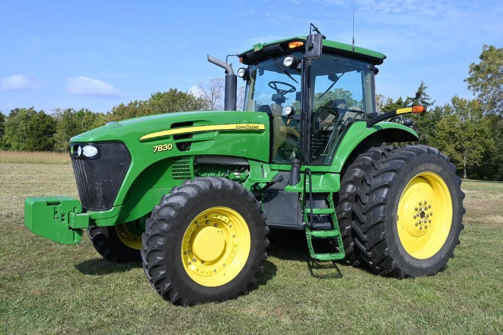 Main image John Deere 7830