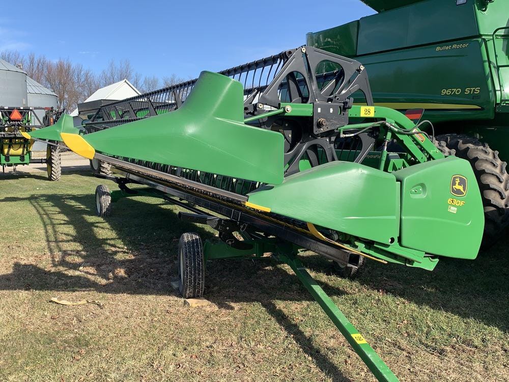 Main image John Deere 630F