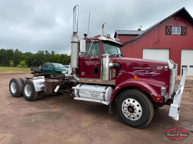 Image of Western Star 4900 equipment image 3