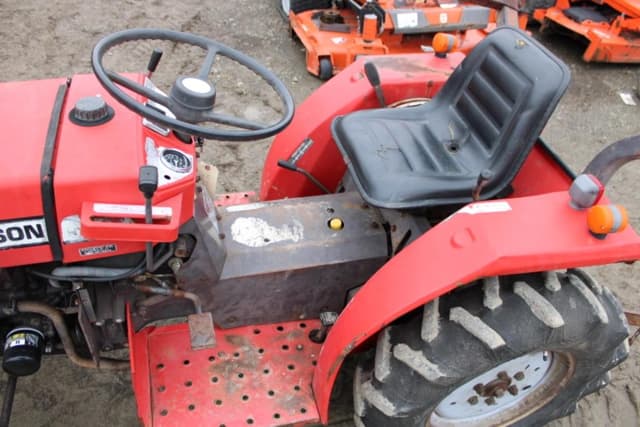 Image of Massey Ferguson 1010 equipment image 3