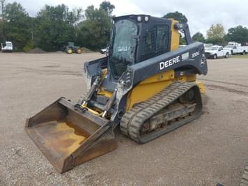 Main image John Deere 333G