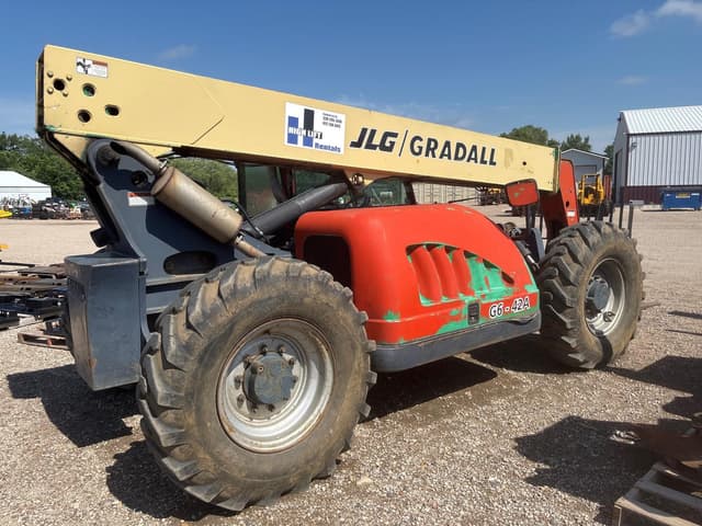 Image of JLG G6-42A equipment image 3
