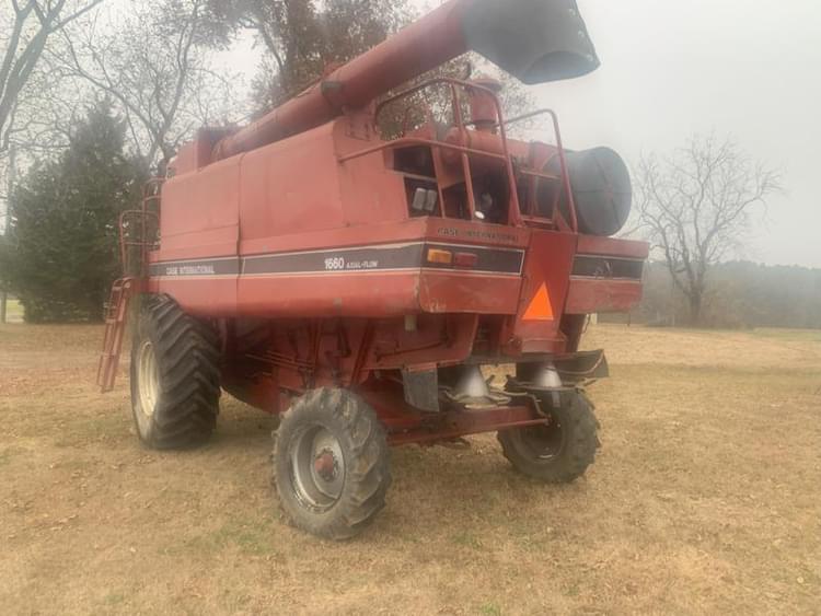 Case IH 1660 Combines Class 5 for Sale Tractor Zoom