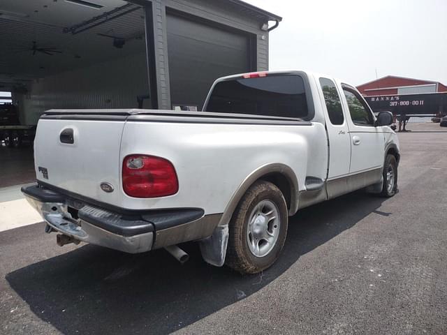 Image of Ford F-150 equipment image 4