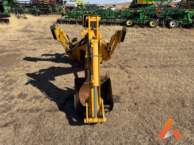 Image of John Deere 911 equipment image 1