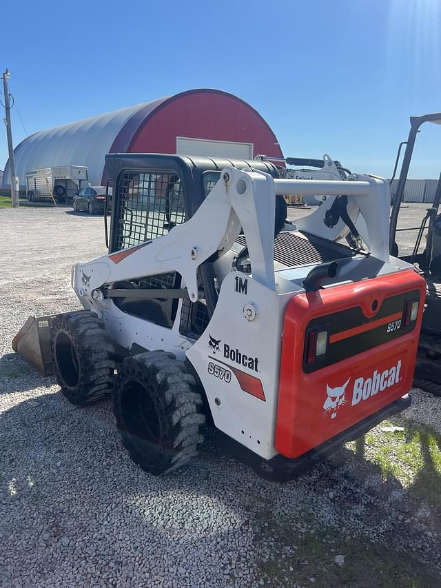 Image of Bobcat S570 equipment image 3