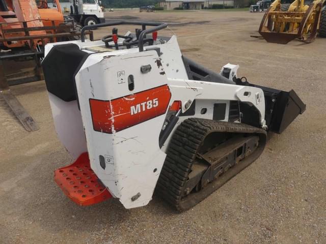 Image of Bobcat MT85 equipment image 2