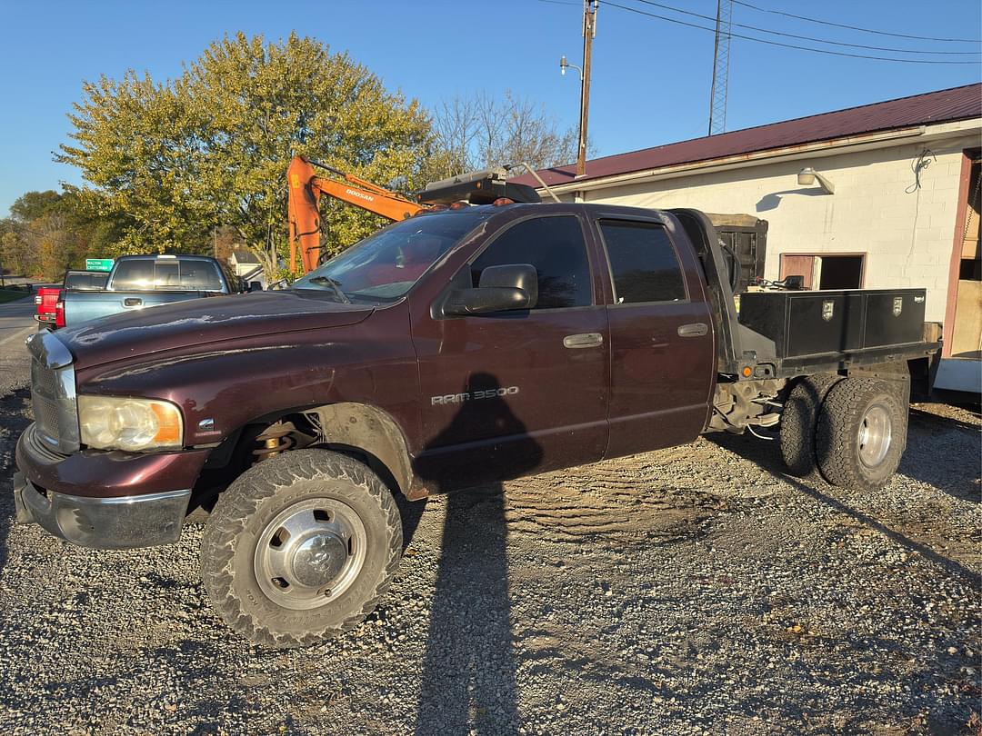 Image of Dodge Ram 3500 Primary image