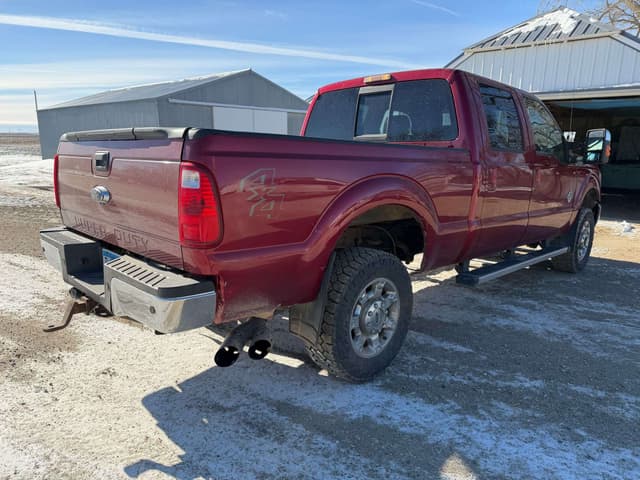 Image of Ford F-350 equipment image 4