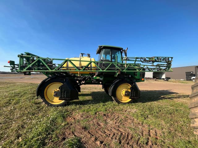 Image of John Deere 4630 equipment image 3