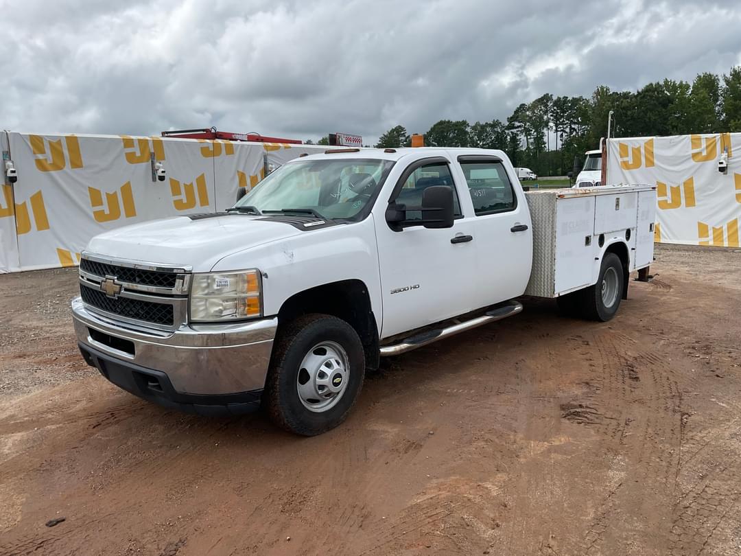Image of Chevrolet 3500HD Primary image