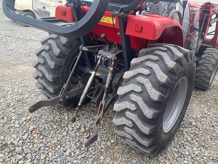 Main image Massey Ferguson 1529 5