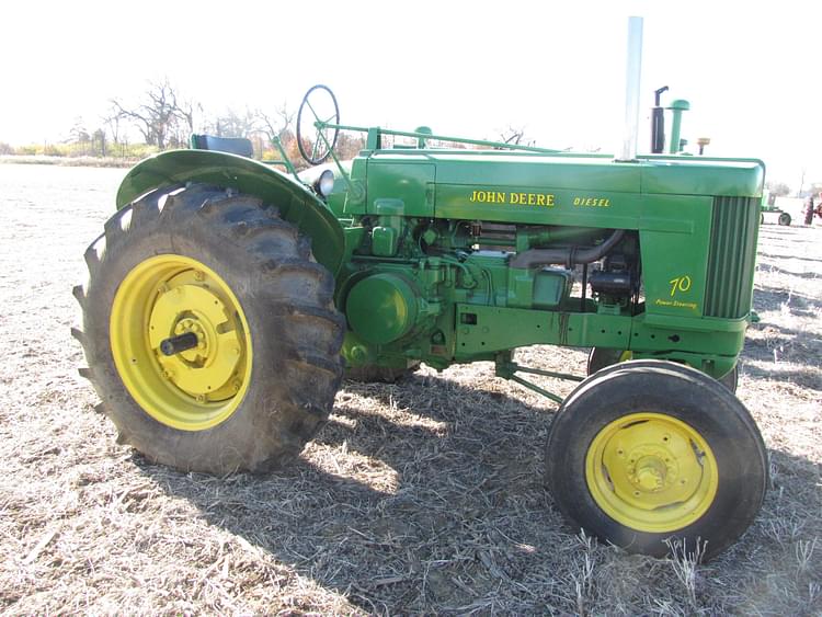Case 930 Equipment Image0