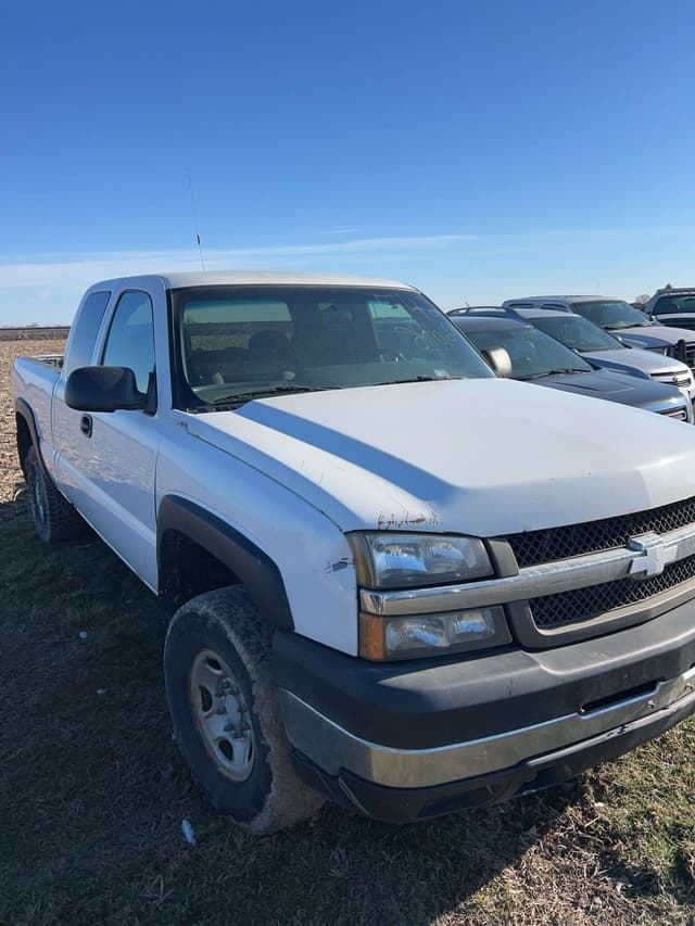 Image of Chevrolet 2500 equipment image 1