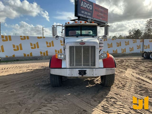 Image of Peterbilt 357 equipment image 1