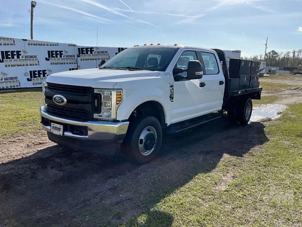 2019 Ford F-350 Equipment Image0