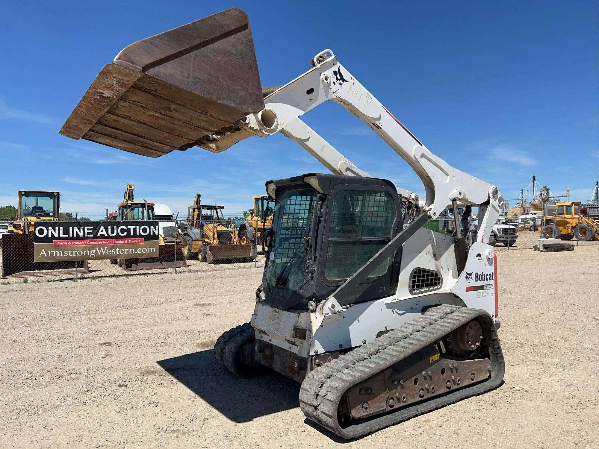 2012 Bobcat T870 Equipment Image0