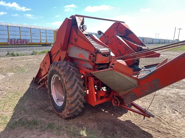 Image of Allis Chalmers D17 equipment image 3