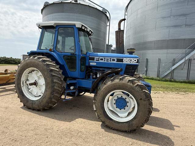 Image of Ford 8630 equipment image 4