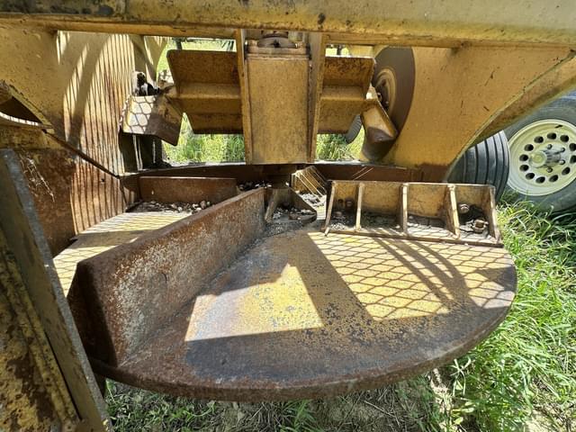 Image of Eagle Ditcher 4A equipment image 3