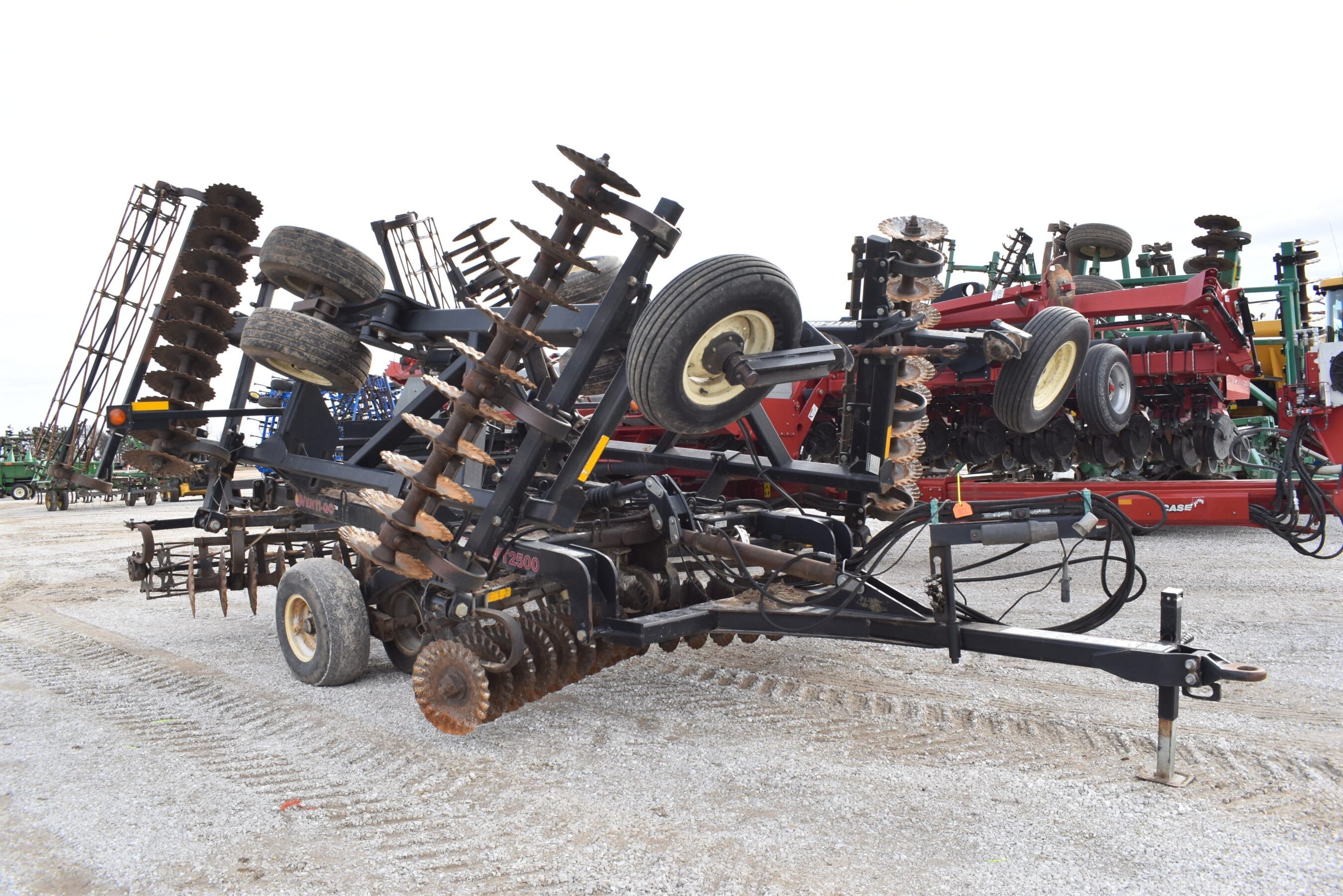 Earthmaster MWT2500 Equipment Image0