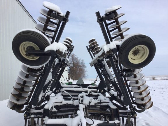 Main image Earthmaster MWT3100