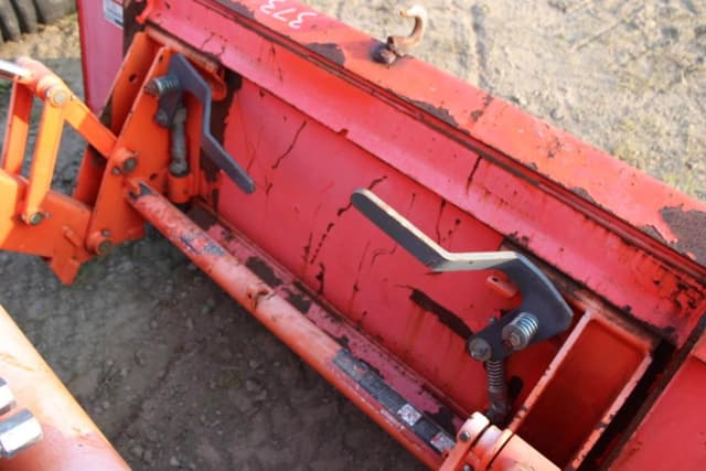 Image of Kubota L4060 equipment image 4