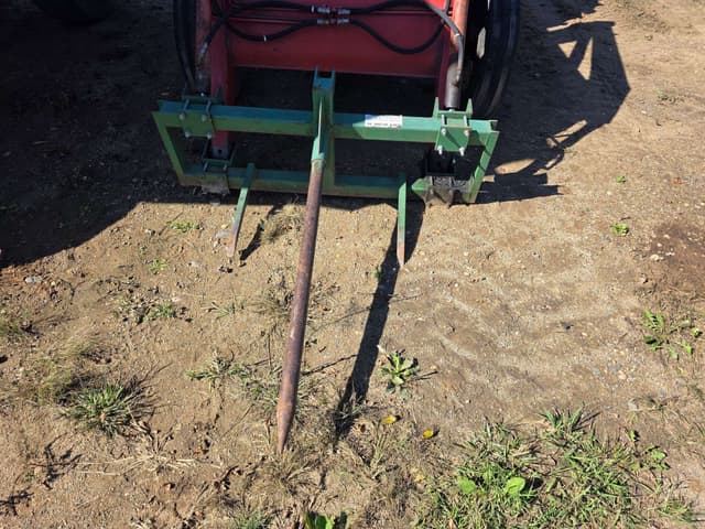 Image of International Harvester 674 equipment image 3