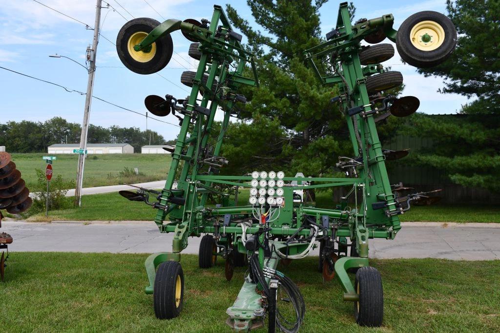 Image of John Deere 2410C Primary image