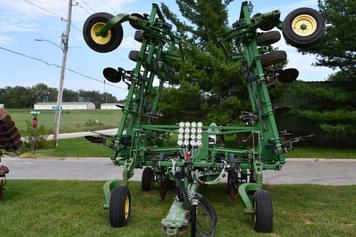 Main image John Deere 2410C